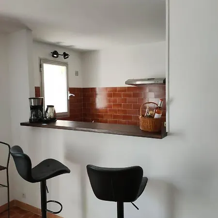 Au Coeur Du Village